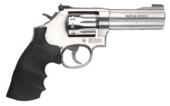 Smith and Wesson | 617 | 22 LR | Satin Stainless Steel